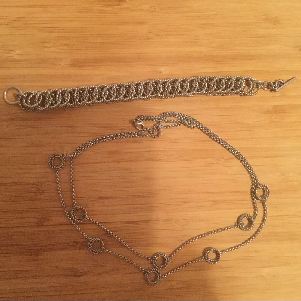 NWOT⭐️BUNDLE ⭐️bracelet and necklace